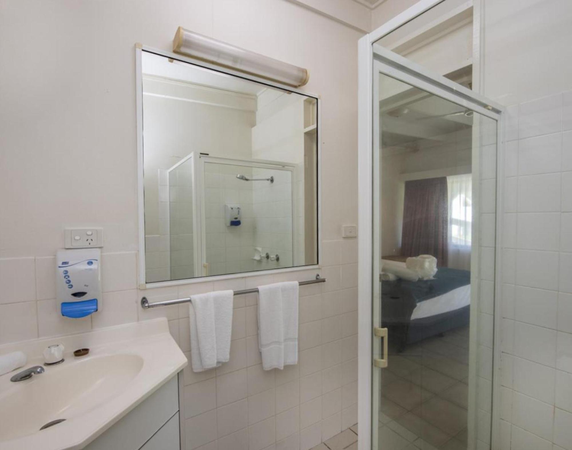 Affordable Island Escape! Queen Studio, Nelly Bay Dış mekan fotoğraf